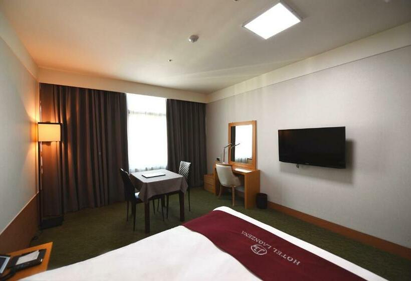 غرفة قياسية, Laonzena