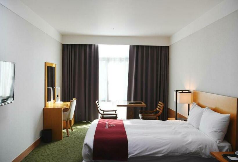 豪华房间, Laonzena