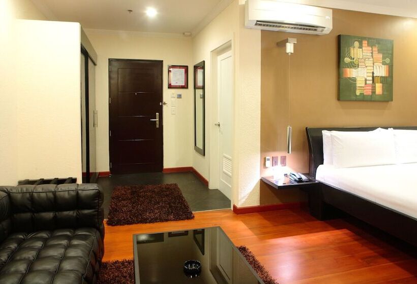 اتاق اجرایی, Queens Hotel Angeles City