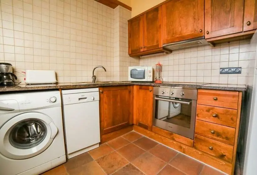 Apartament 1 Dormitor, Roca