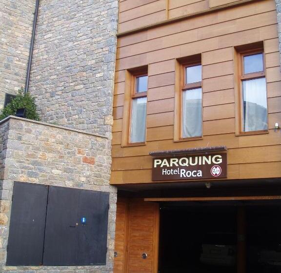 شقة غرفة واحدة, Roca