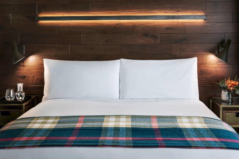 带大床的标准间, The Douglas, Autograph Collection