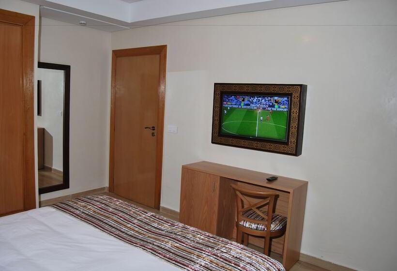 غرفة قياسية, Rofaida Appart