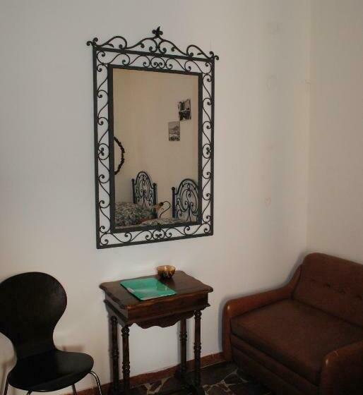 Pokój Standard, Calciufetta