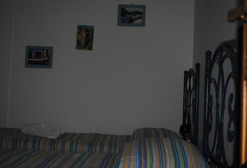 Pokój Standard, Calciufetta