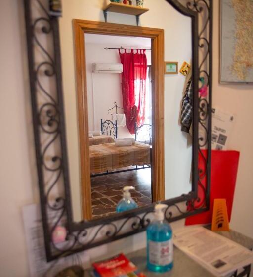 Pokój Standard, Calciufetta