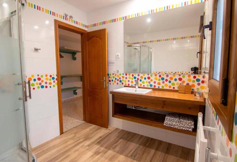 اتاق استاندارد, Hostal Casa Arco Iris