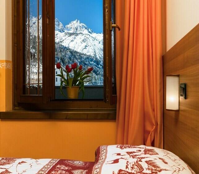 חדר סטנדרט נוף להרים, Edelweiss