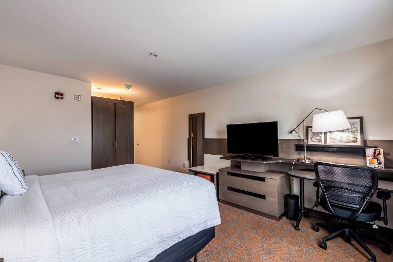 חדר סטנדרט עם מיטת קינג, Fairfield Inn & Suites By Marriott St. Joseph Stevensville