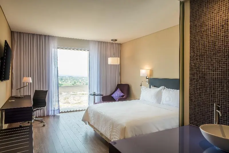 Superior-huone King-vuode, Fiesta Inn Silao Puerto Interior