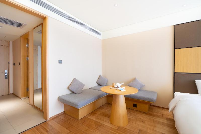 高级大房间, Ji  Guangzhou Tianhe East Railway Station