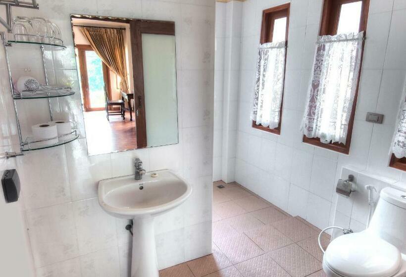 בקתה סטנדרטית, Khanom Hill Resort