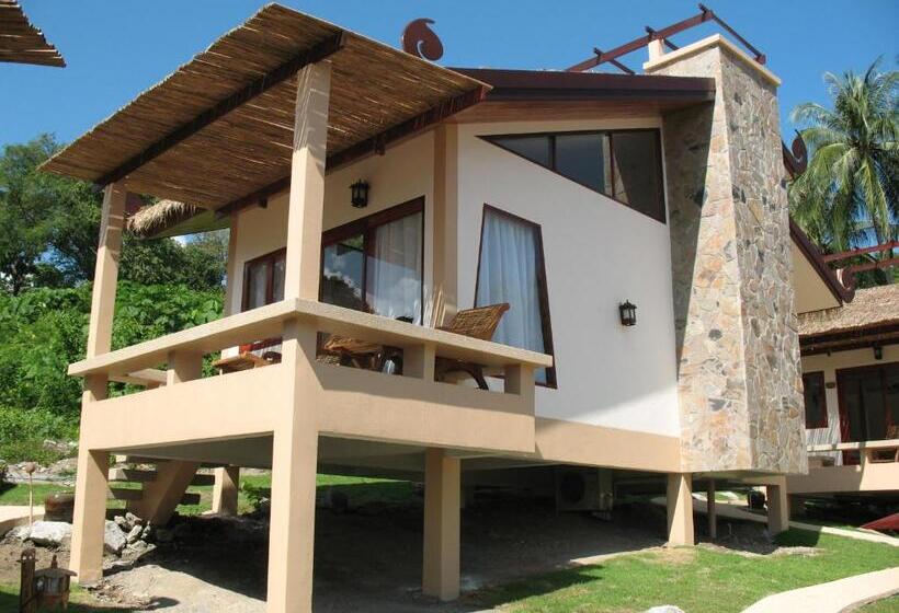 Бунгало с видом на бассейн, Khanom Hill Resort