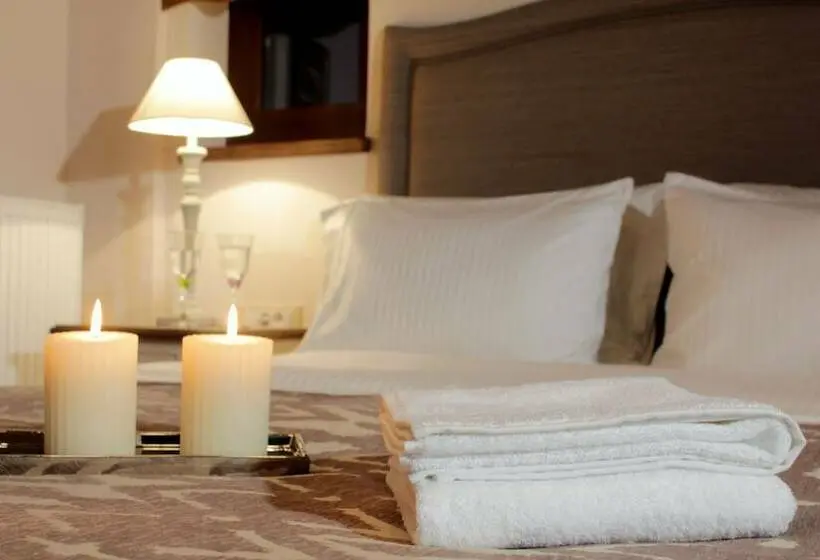 Villa 1 Makuuhuone, Nefeles Mainalon Luxury Residences & Lounge