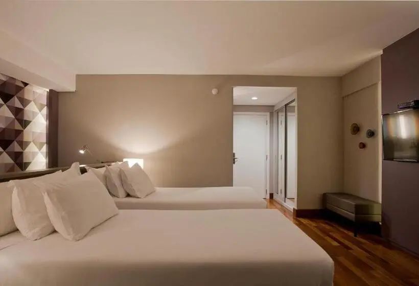 Premium-huone, NH Curitiba The Five