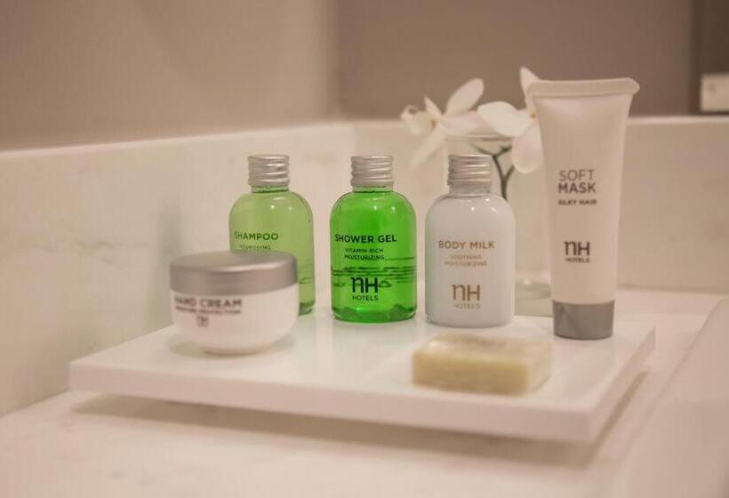 غرفة ديلوكس مزودة بشرفة, NH Curitiba The Five