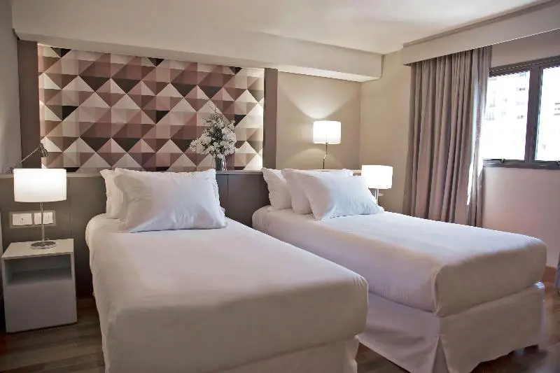 Premium-huone, NH Curitiba The Five