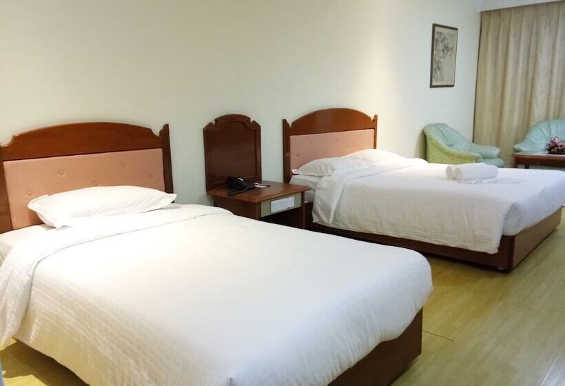 חדר דלוקס, Purnama