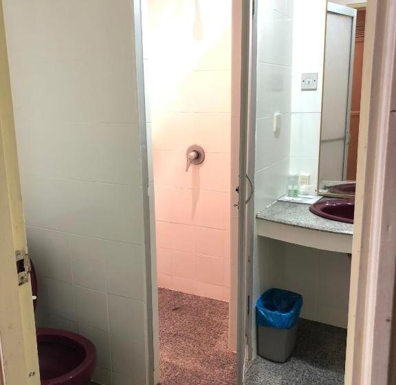 Quarto Familiar, Purnama