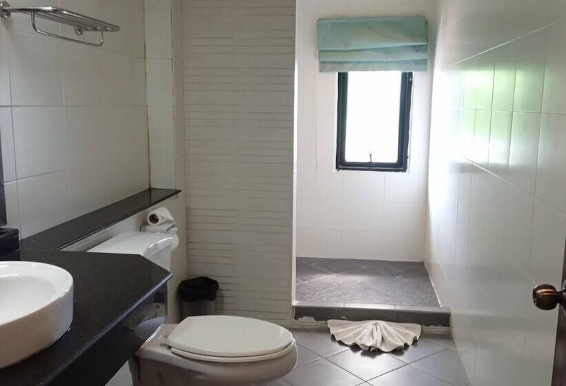 اتاق لوکس با بالکن, Sea Star House
