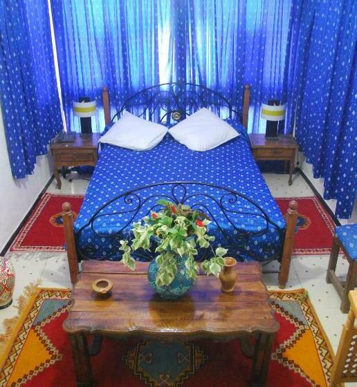 חדר סטנדרט, Tiout