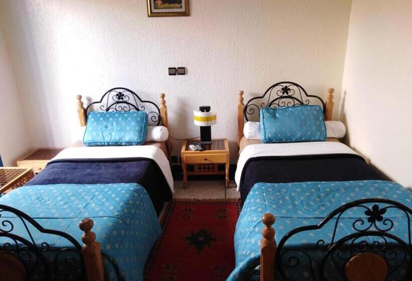 חדר סטנדרט, Tiout