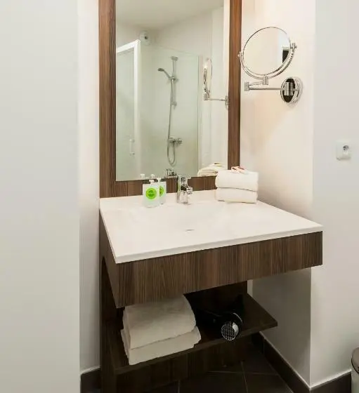 Standard-studio, Ténéo Apparthotel Talence   Espeleta
