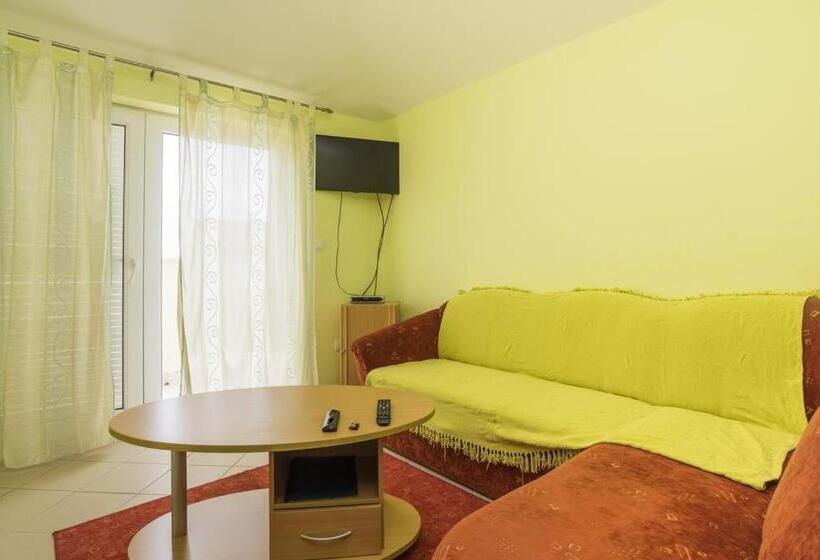 شقة غرفة واحدة مزودة بتراس, Villa Punta Viktory