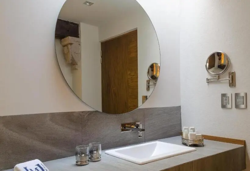 Perhehuone, Maja Hotel Boutique