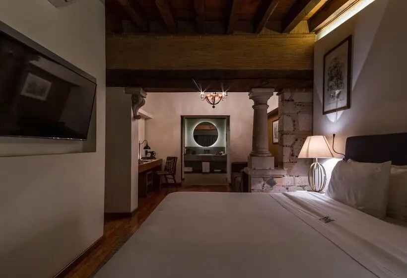 Perhehuone, Maja Hotel Boutique