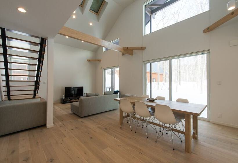 کلبه ییلاقی, Country Resort Niseko