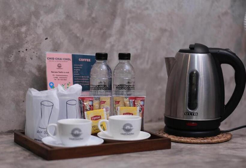 Medencére Néző Standard Szoba, ชิดชายชล รีสอร์ท น่าน