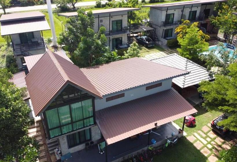 Folyóra Néző Suite, ชิดชายชล รีสอร์ท น่าน