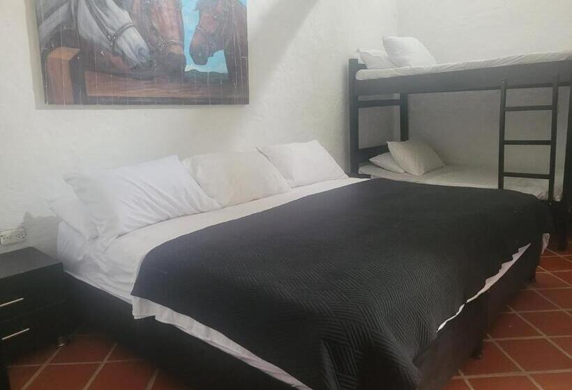 חדר משפחתי, Campestre Villa Tiffany