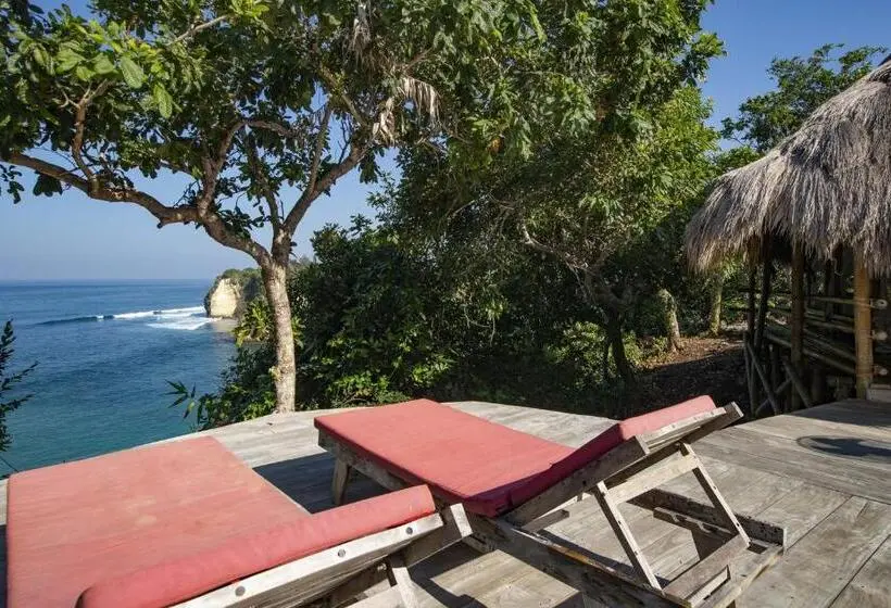 オーシャンビューのスタンダードバンガロー, Ngalung Kalla Retreat