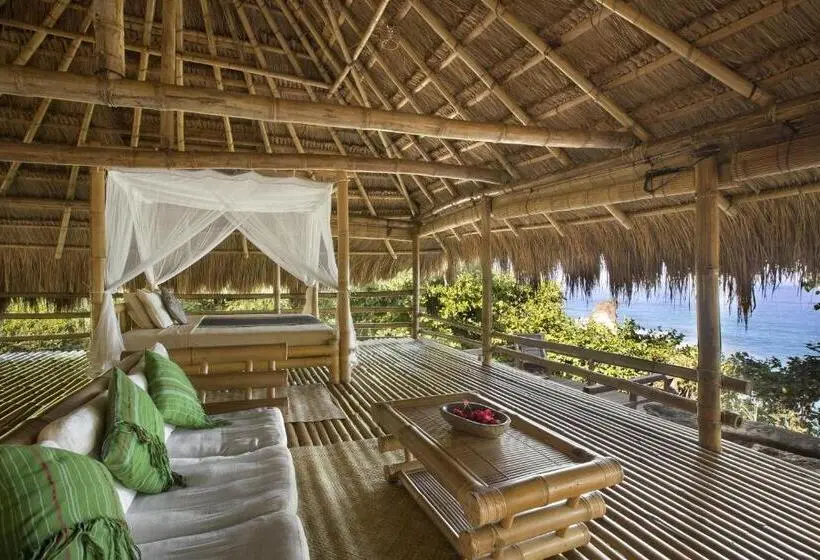 オーシャンビューファミリールーム, Ngalung Kalla Retreat