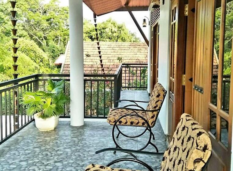 标准间带阳台, Calm Palace Tangalle