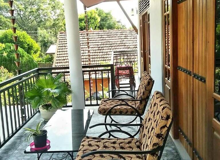 标准间带露台, Calm Palace Tangalle