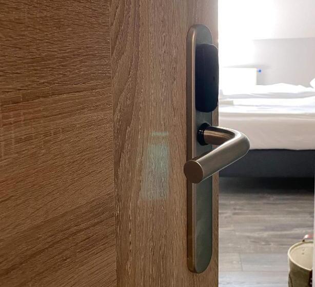 패밀리 룸, Kis Szieszta Panzió