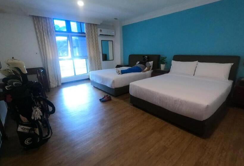 Семейный Номер Вид на Сад, Bukit Beruntung Resort