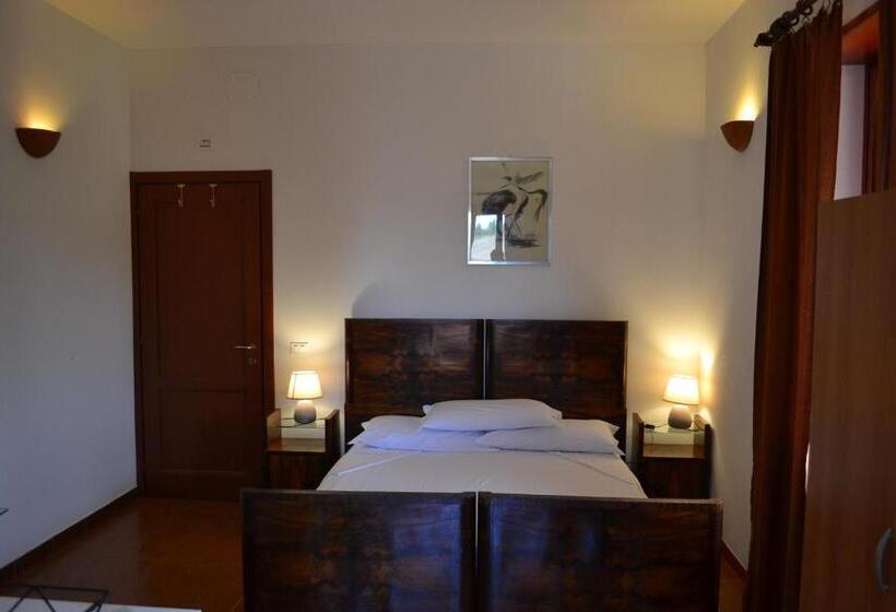 חדר סטנדרט נוף לבריכה, Agriturismo Le Forre Del Treja