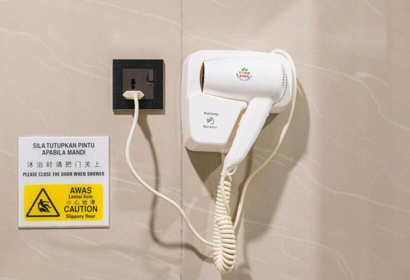 غرفة قياسية, Star Moon