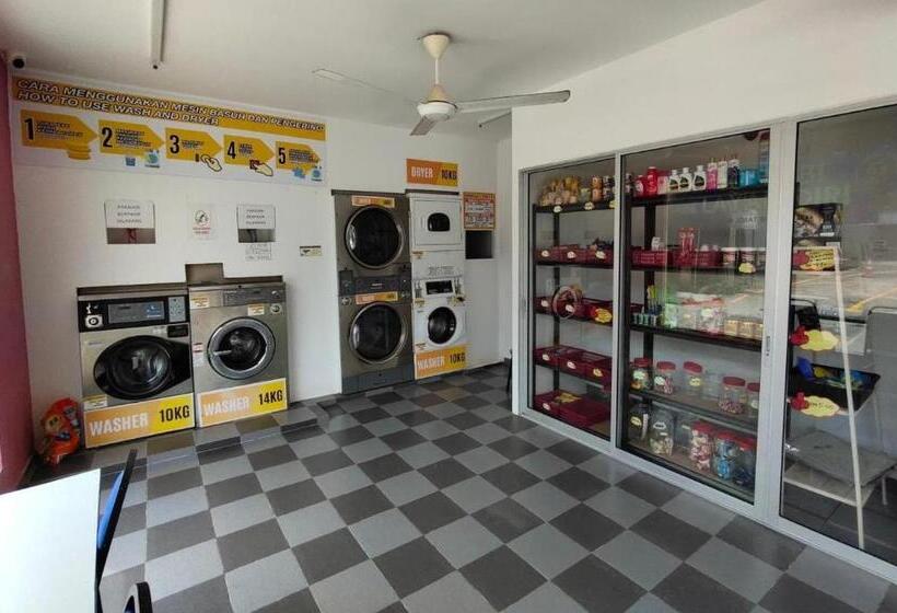 מיטת קינג בסוויטה, Tc Maya Abaya