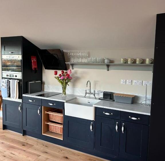 منزل غرفة نوم واحدة, The Cabin At The Croft   Idyllic Rural Retreat Perfect For Couples And Dogs