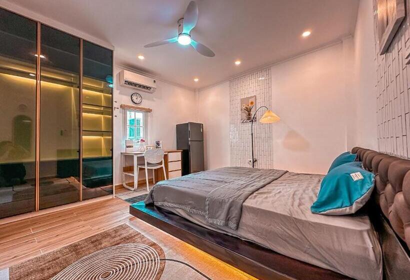 Standardrum, La Casa Di Dicembre