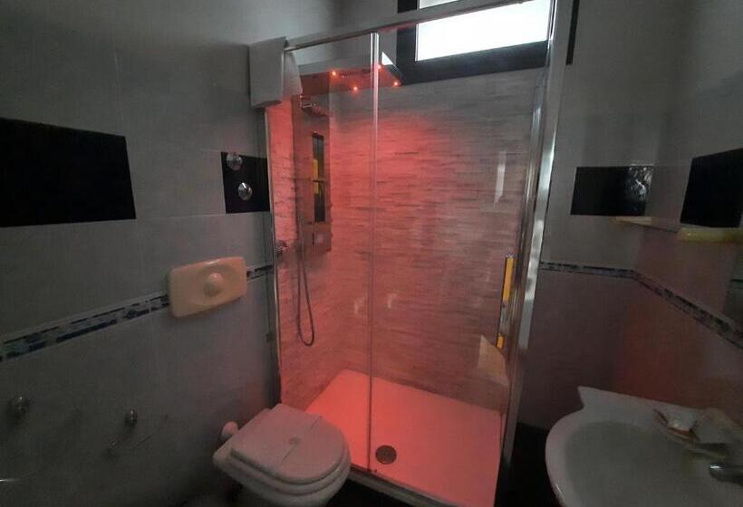 标准间, Giuchi Bed E Breakfast