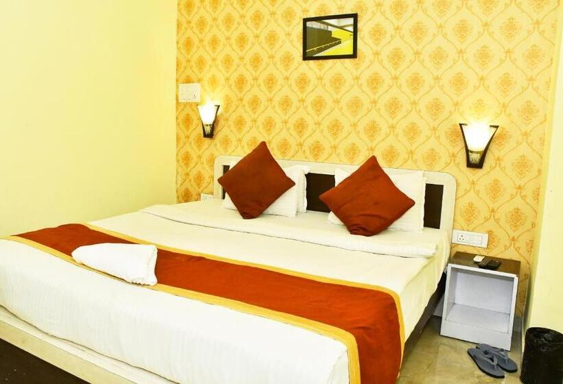Номер Стандарт, Fabhotel Magadh Palace