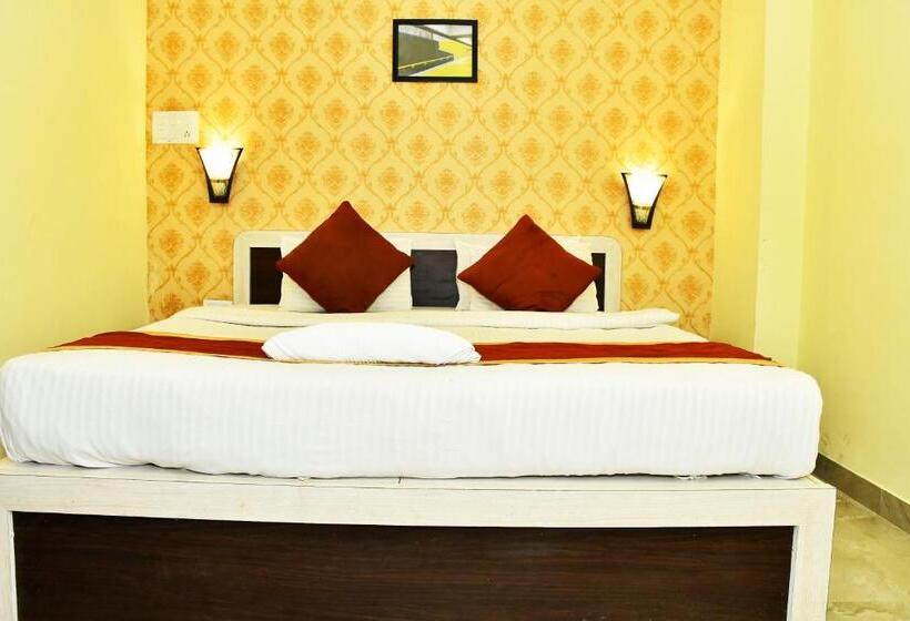 Номер Стандарт, Fabhotel Magadh Palace