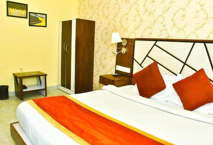 Стандартный Номер Кровать Кинг, Fabhotel Magadh Palace