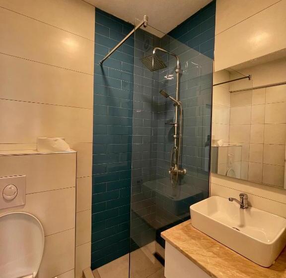 Standard Værelse Søudsigt, Villaradozda